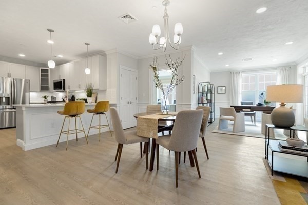 320 Middlesex Ave # F202
