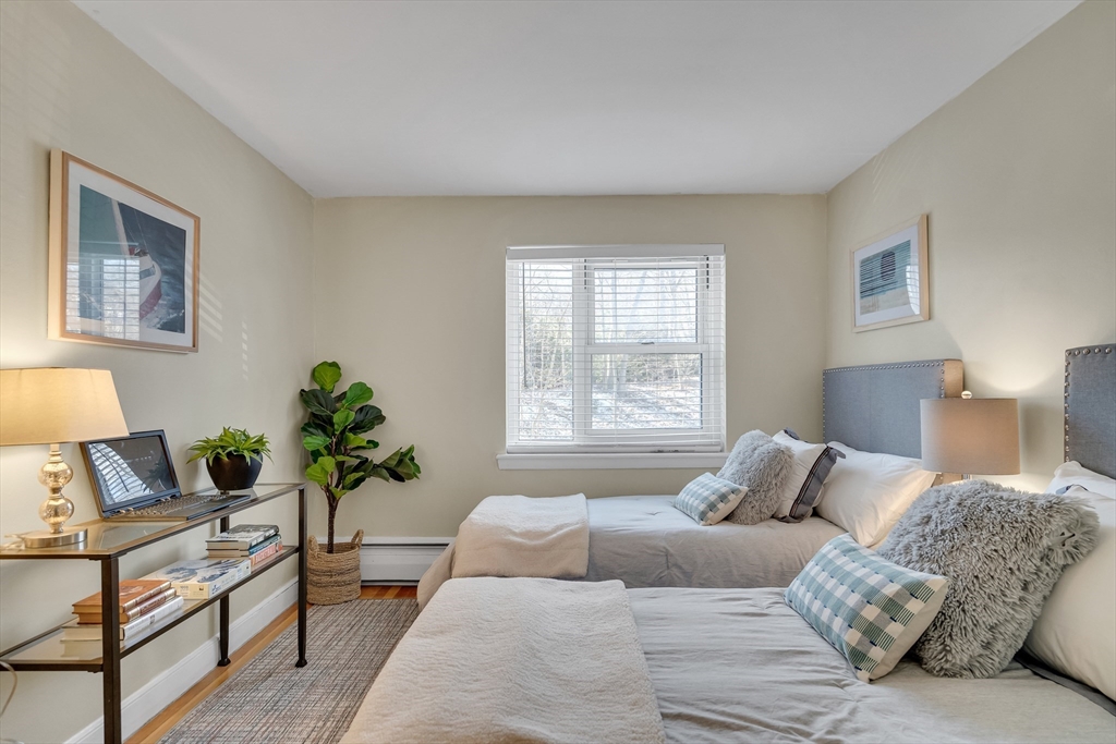 91 Chestnut St # 6