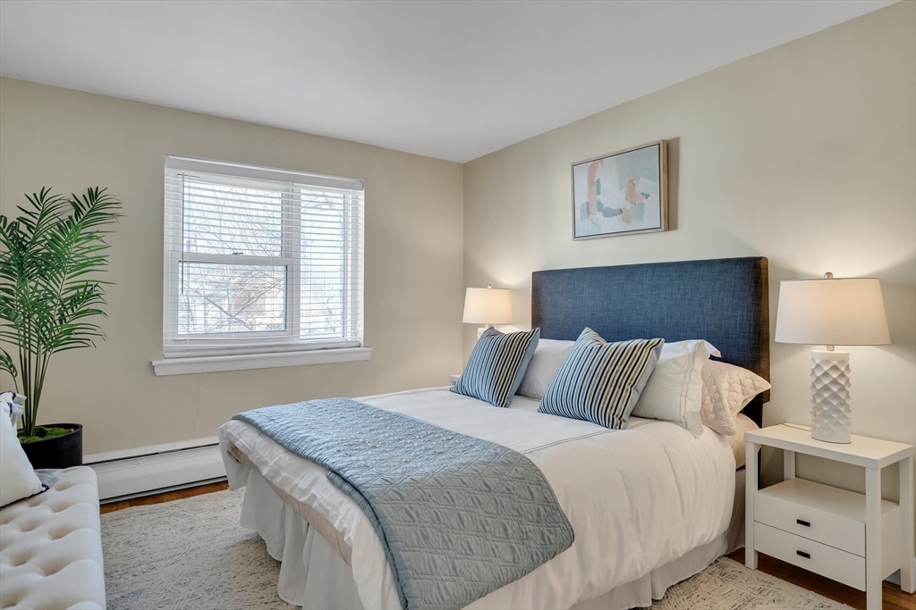 91 Chestnut St # 6