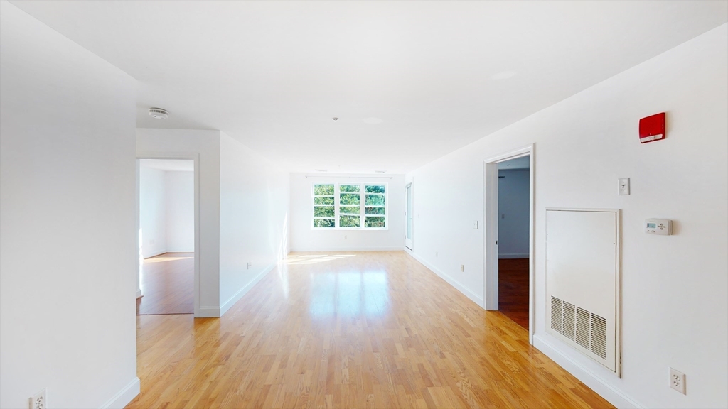 318 Rindge Ave # 212