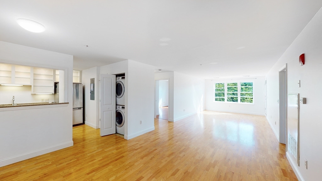 318 Rindge Ave # 212