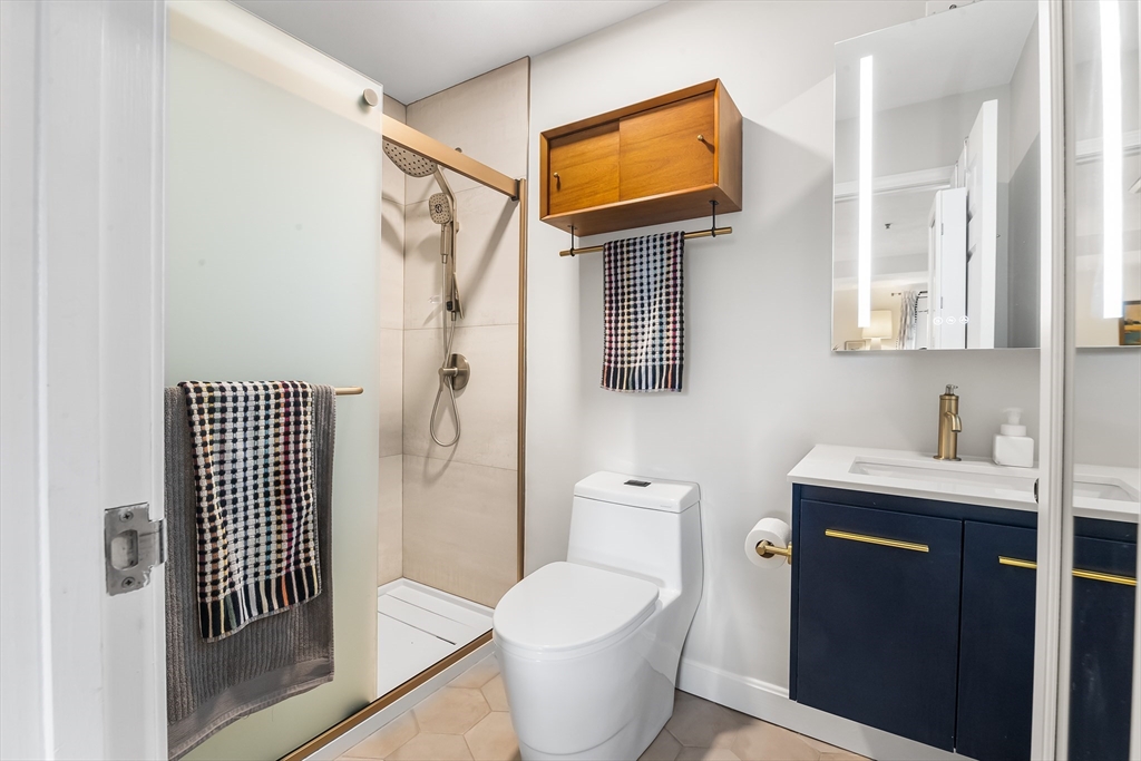 39 Parlin St # 104