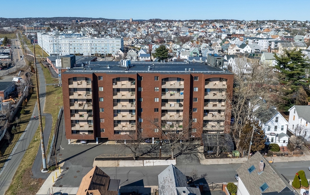 39 Parlin St # 104