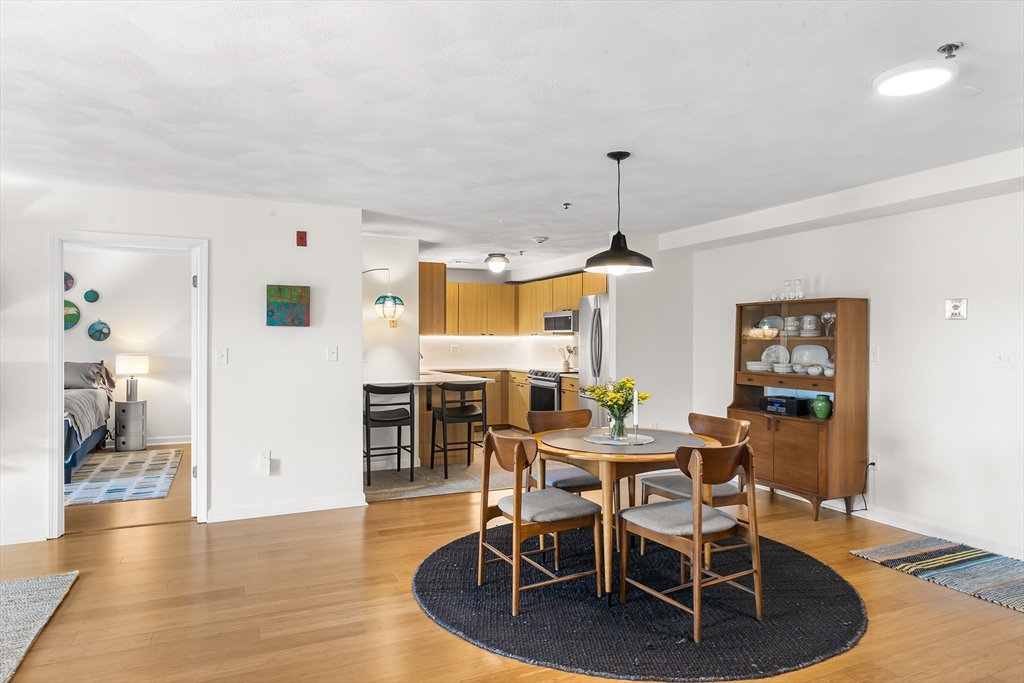 39 Parlin St # 104