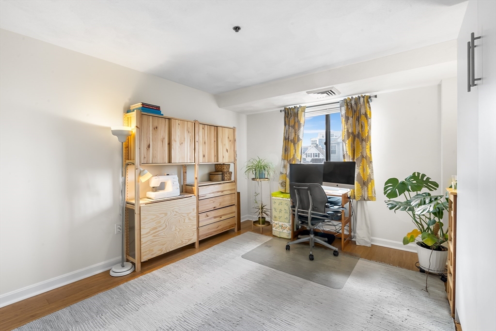 39 Parlin St # 104