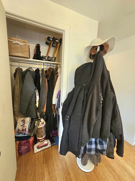 31 Pond St # 19