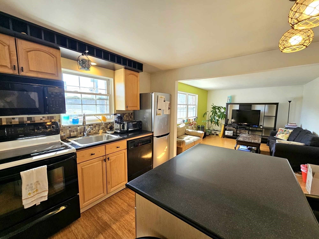 31 Pond St # 19