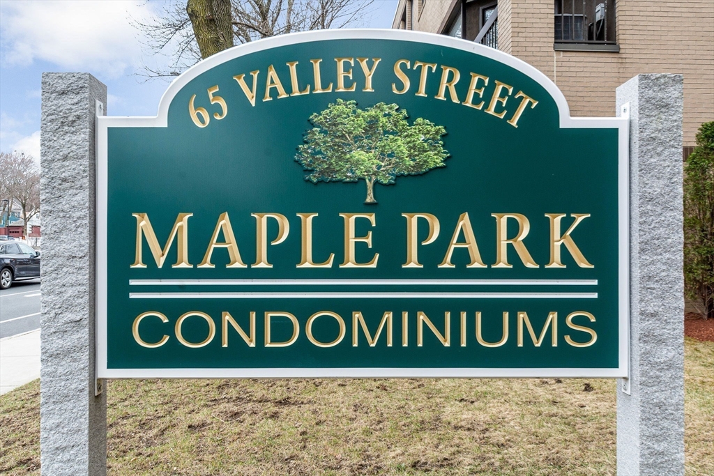 59-75 Valley St # 3G