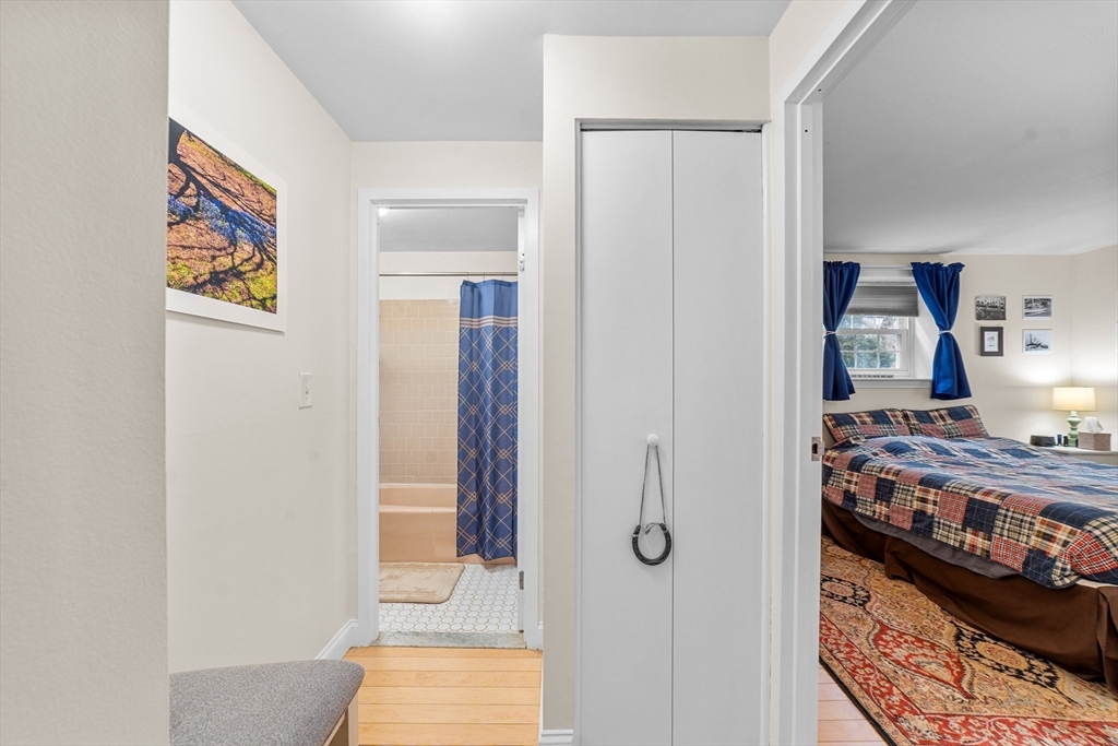 112 Sycamore St # 2