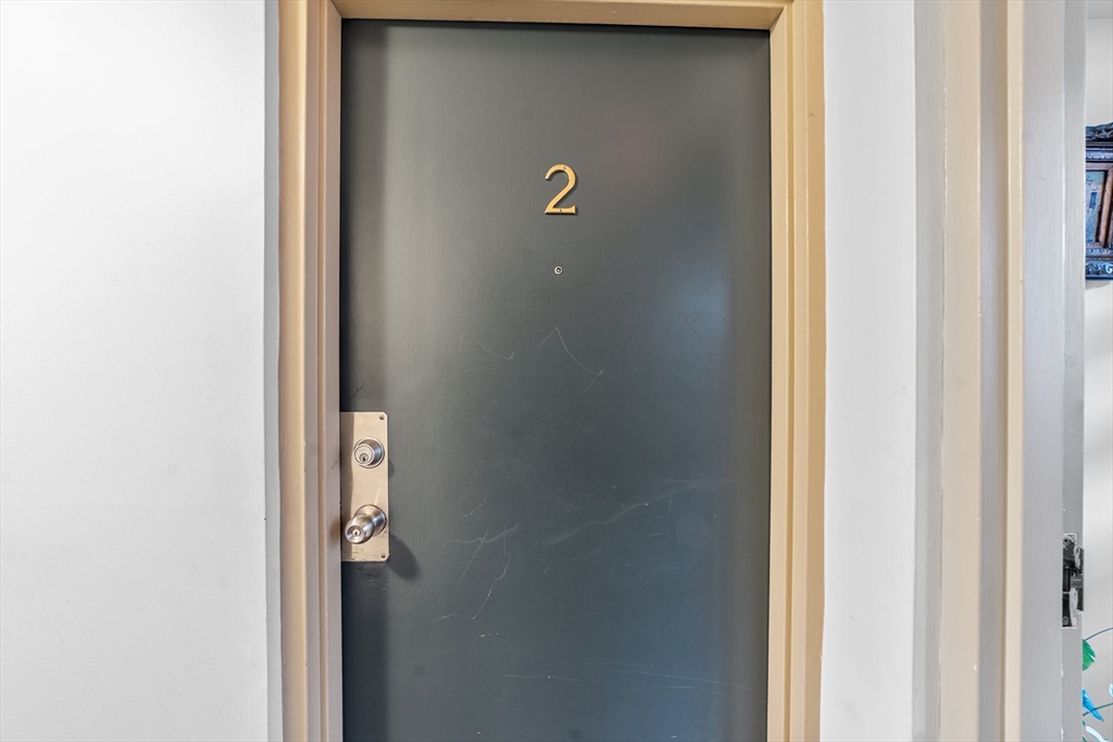 112 Sycamore St # 2