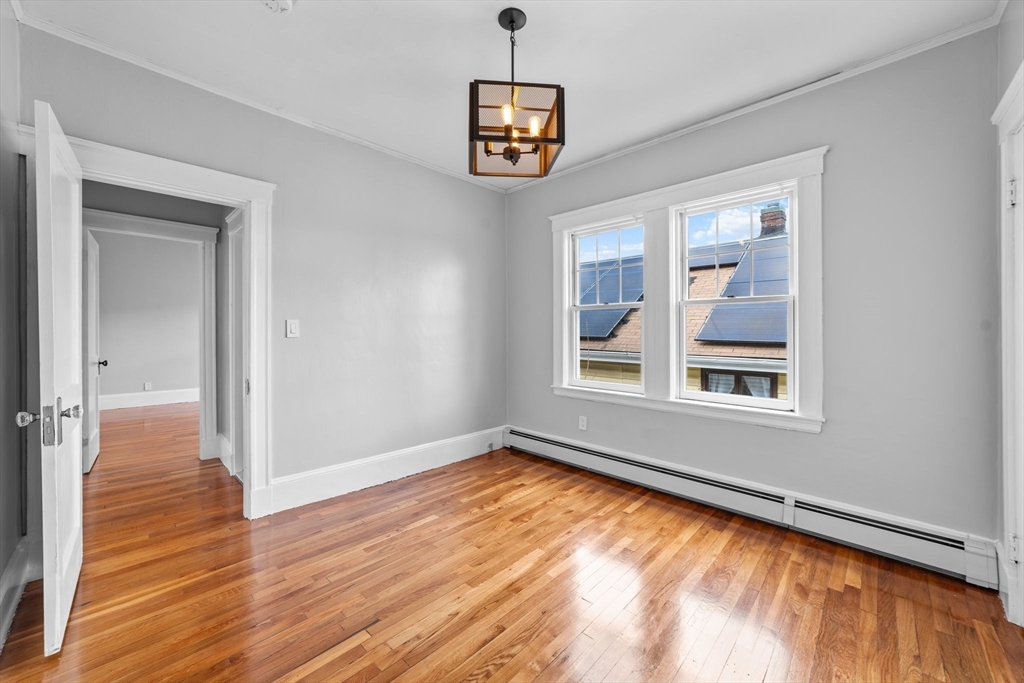 28 Garland St