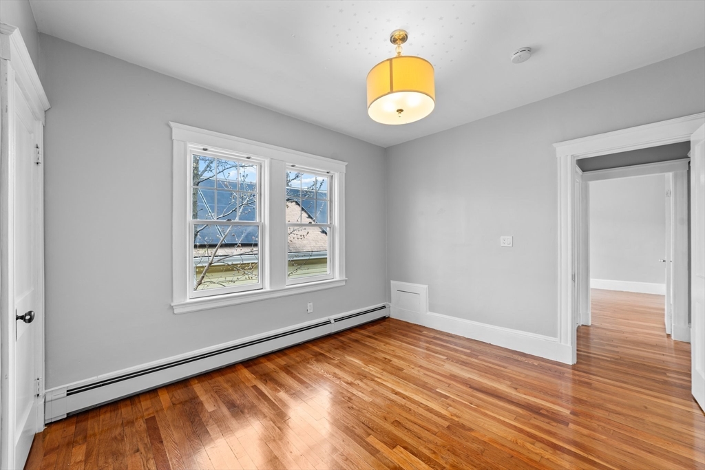 28 Garland St