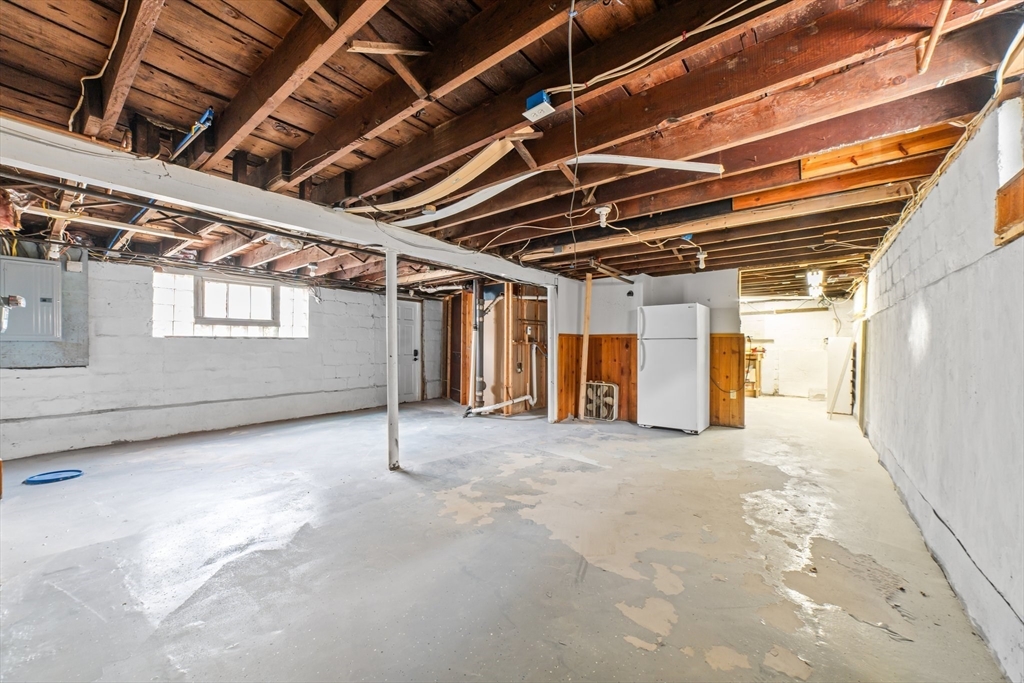 28 Garland St
