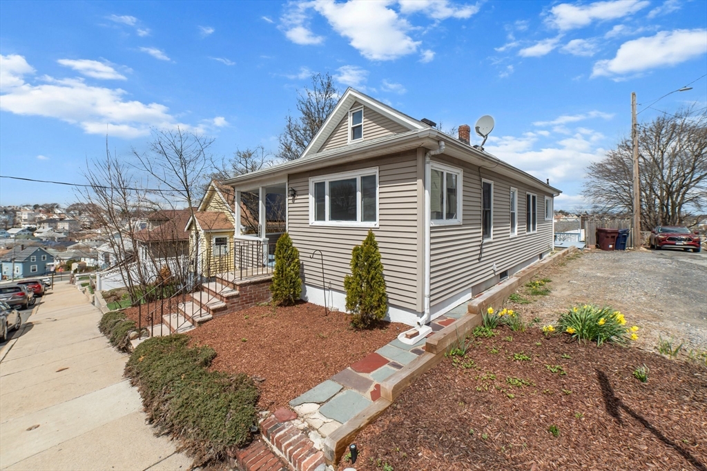 28 Garland St