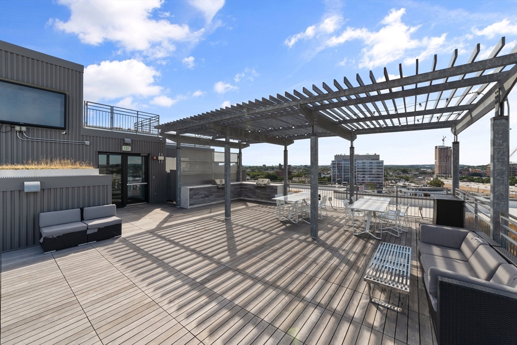 9 Medford St Unit: 711