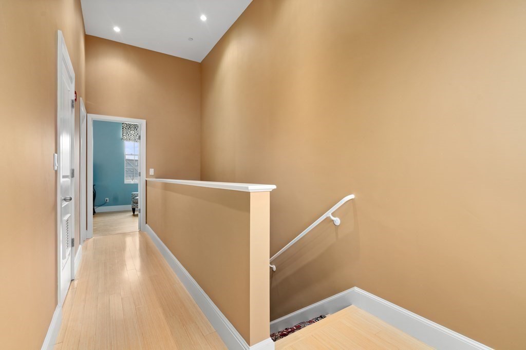 7 Waverley St # 7