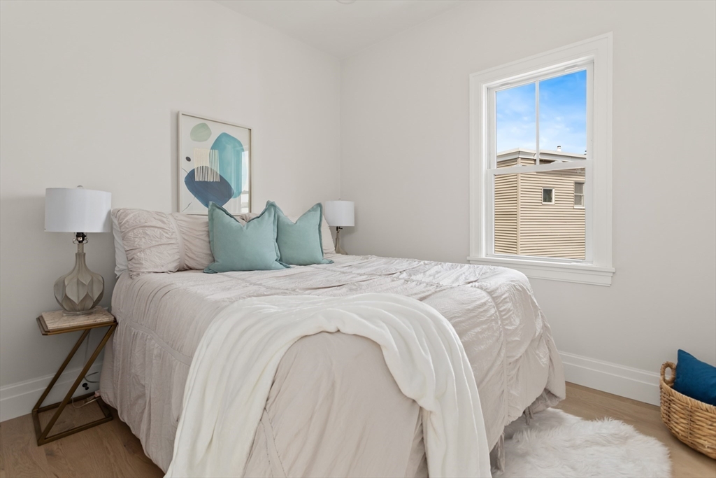 8 Linden St # 8