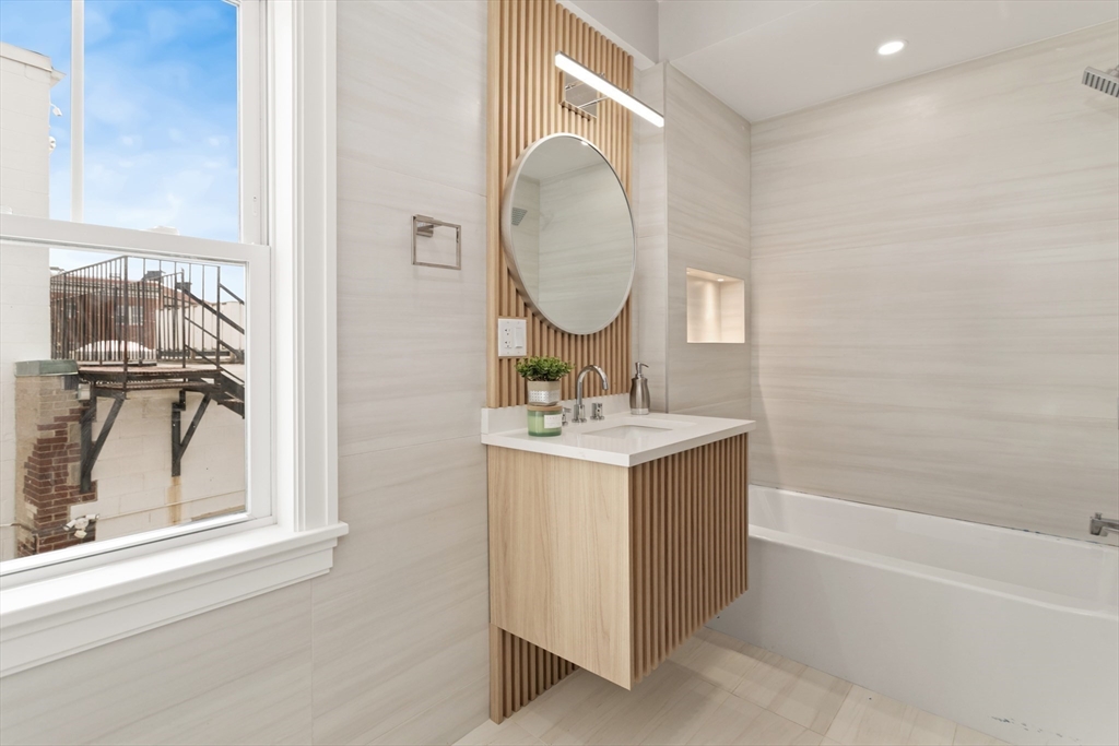 8 Linden St # 8