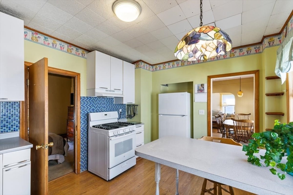 78 Washburn Ave