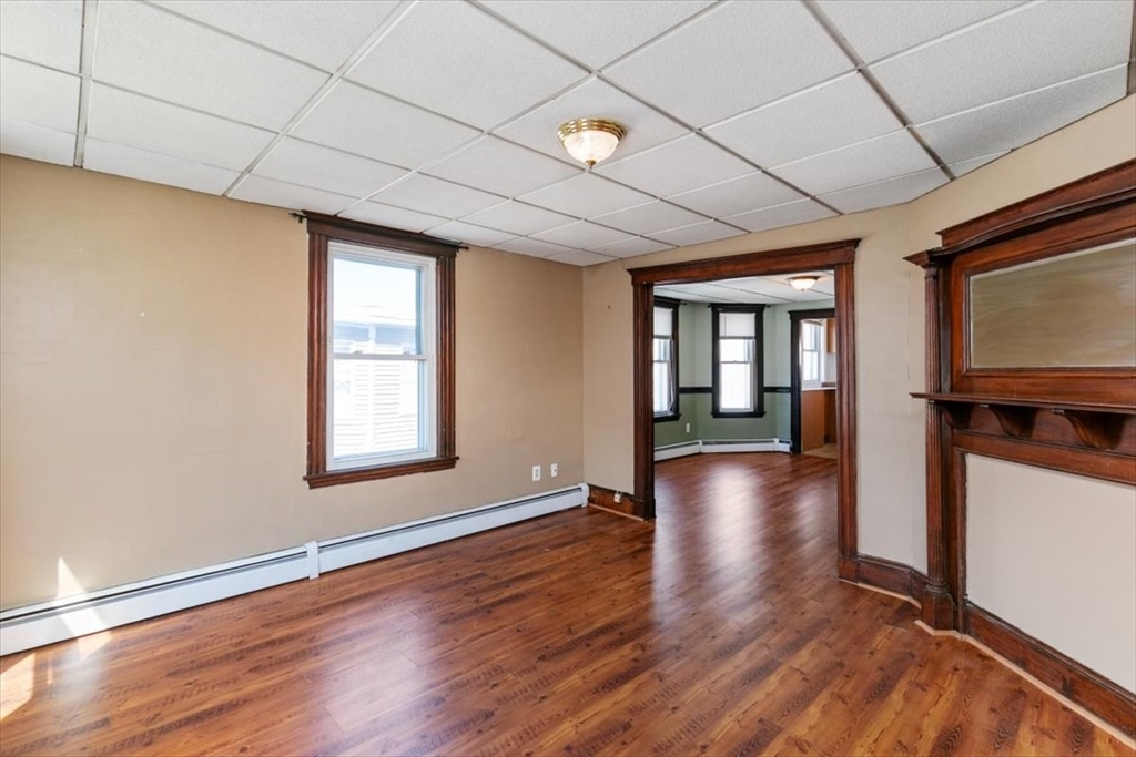 78 Washburn Ave