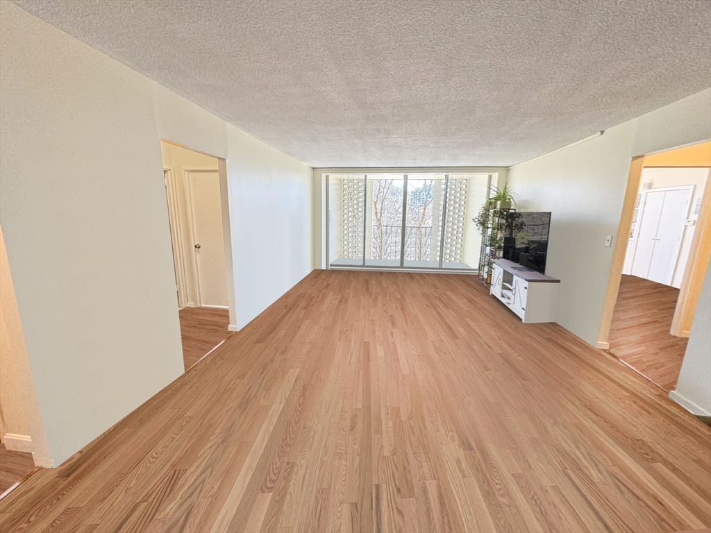33 Pond Ave # 521