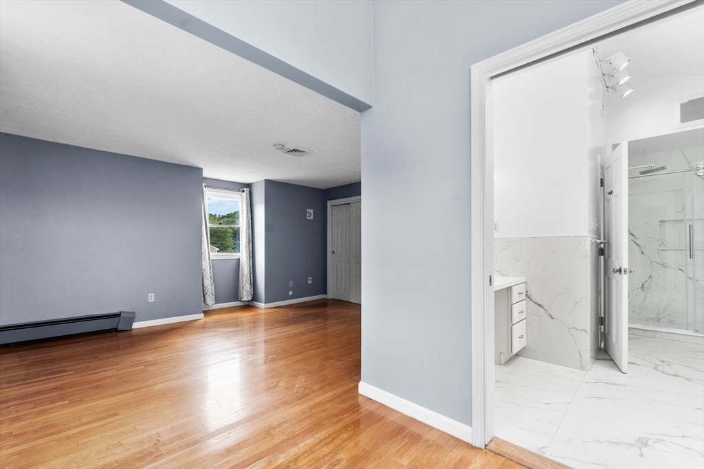91 Queen Anne Way