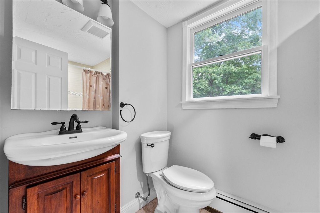 91 Queen Anne Way