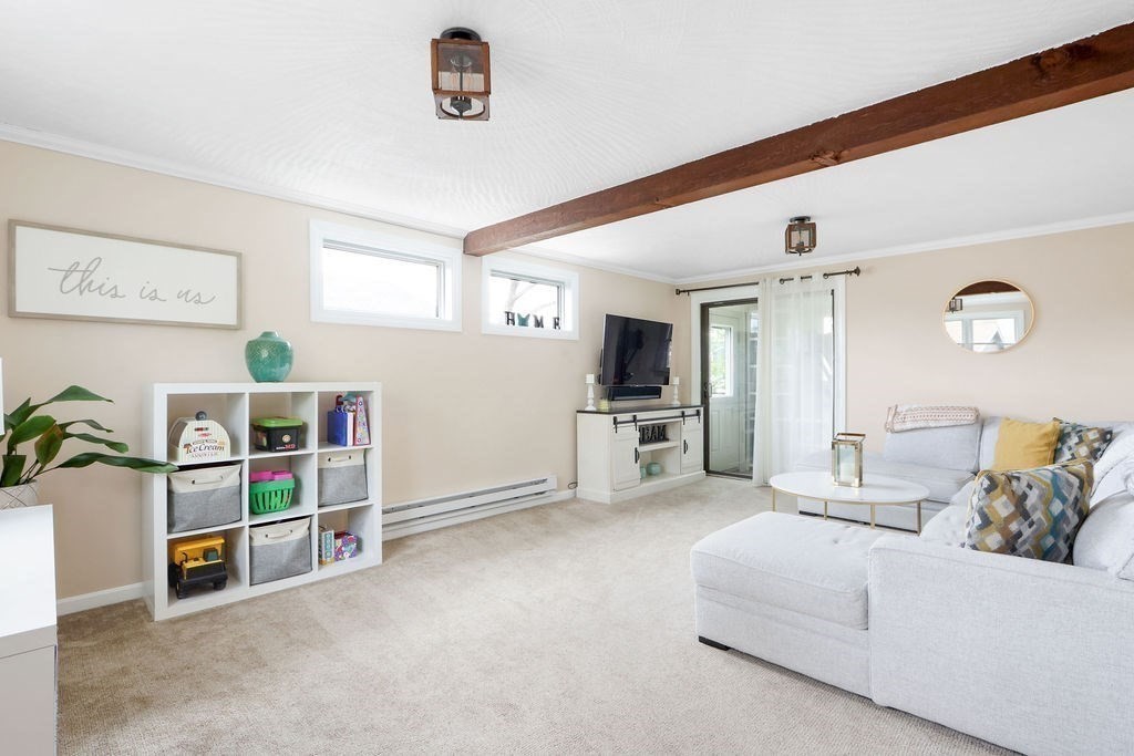 64 Sherwood Rd