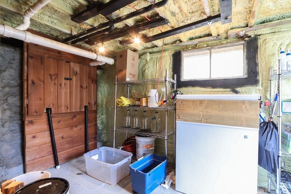 64 Sherwood Rd