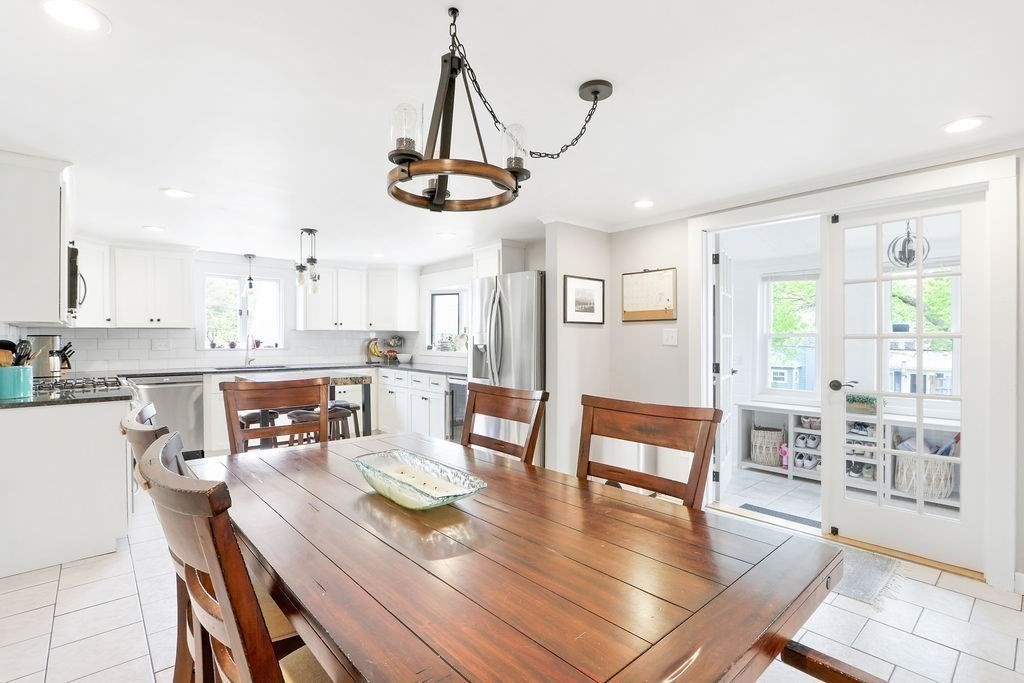 64 Sherwood Rd