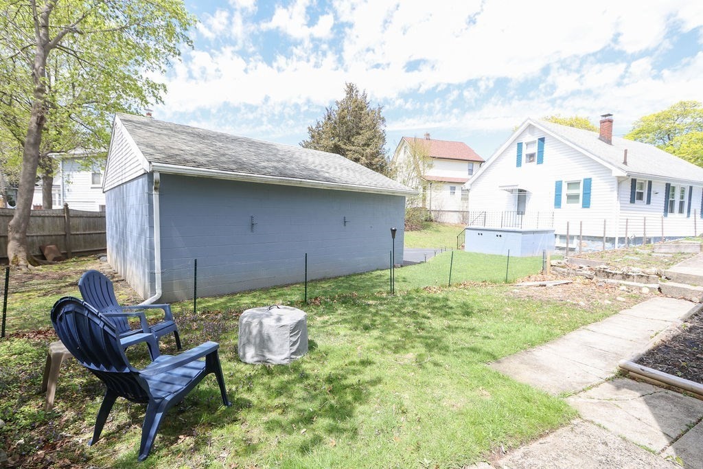 64 Sherwood Rd
