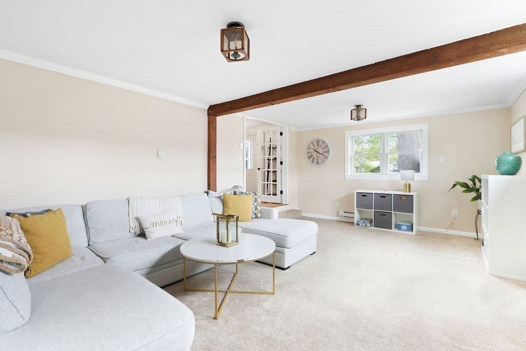 64 Sherwood Rd
