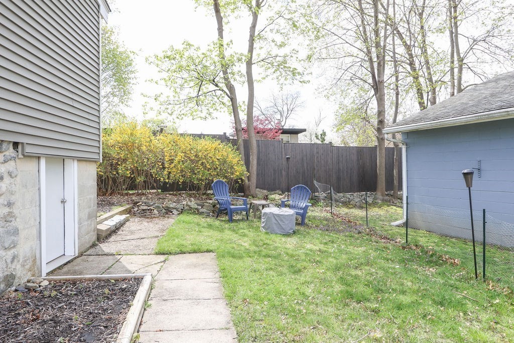 64 Sherwood Rd