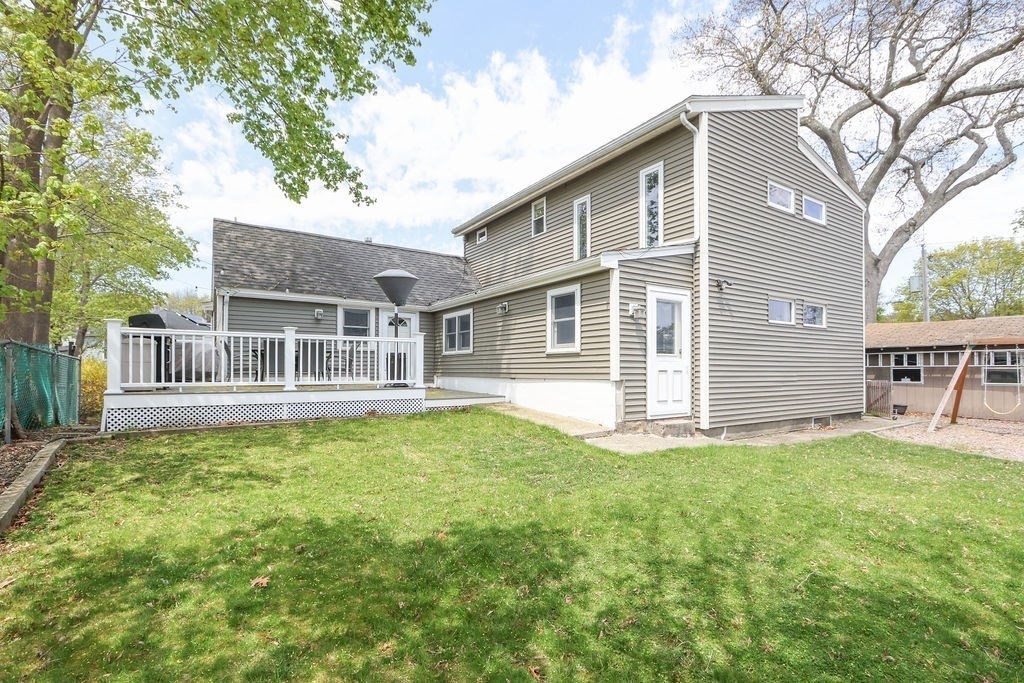 64 Sherwood Rd