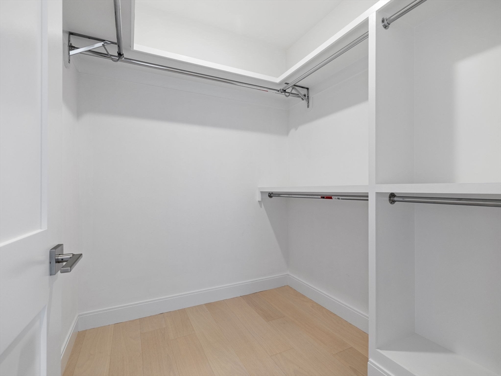 152 Lexington Street # 152