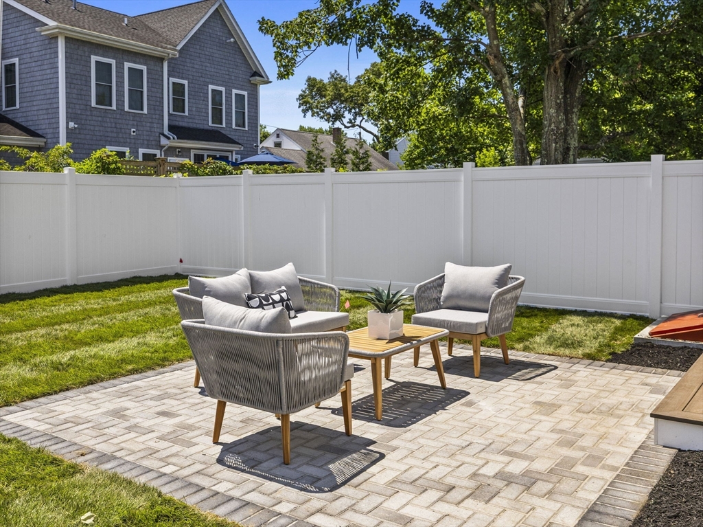 152 Lexington Street # 152