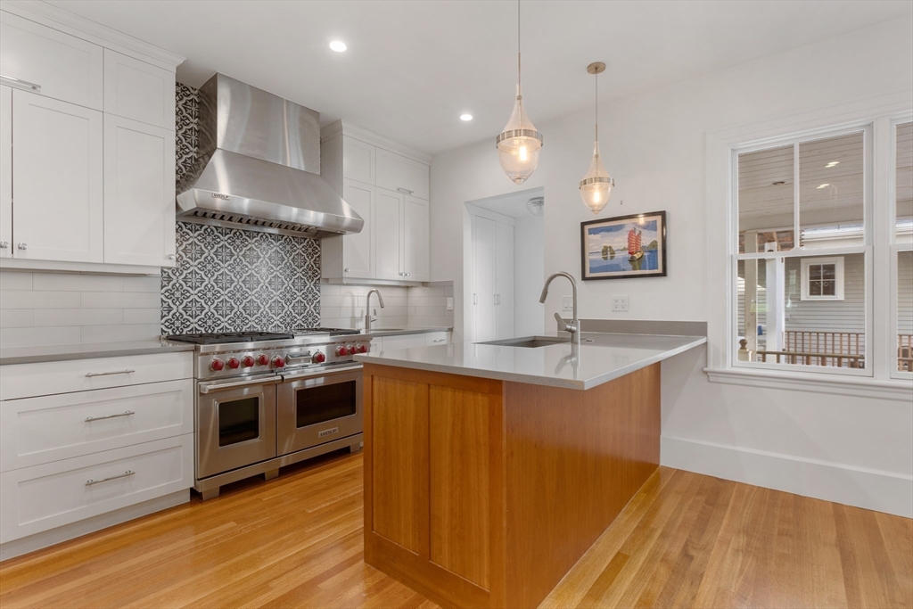 191 Davis Ave