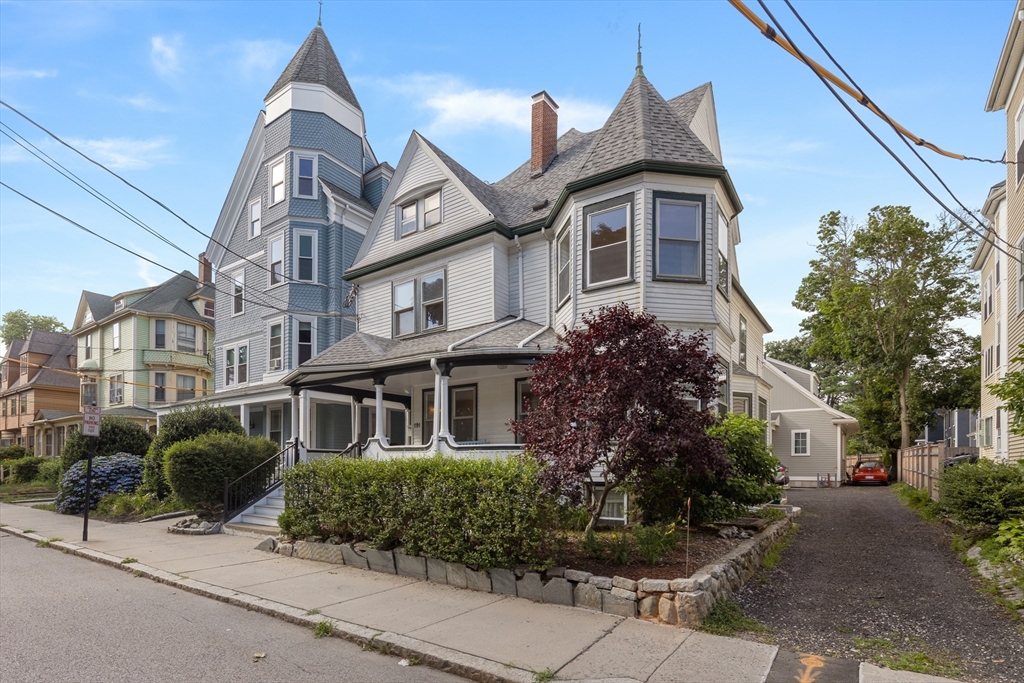 191 Davis Ave