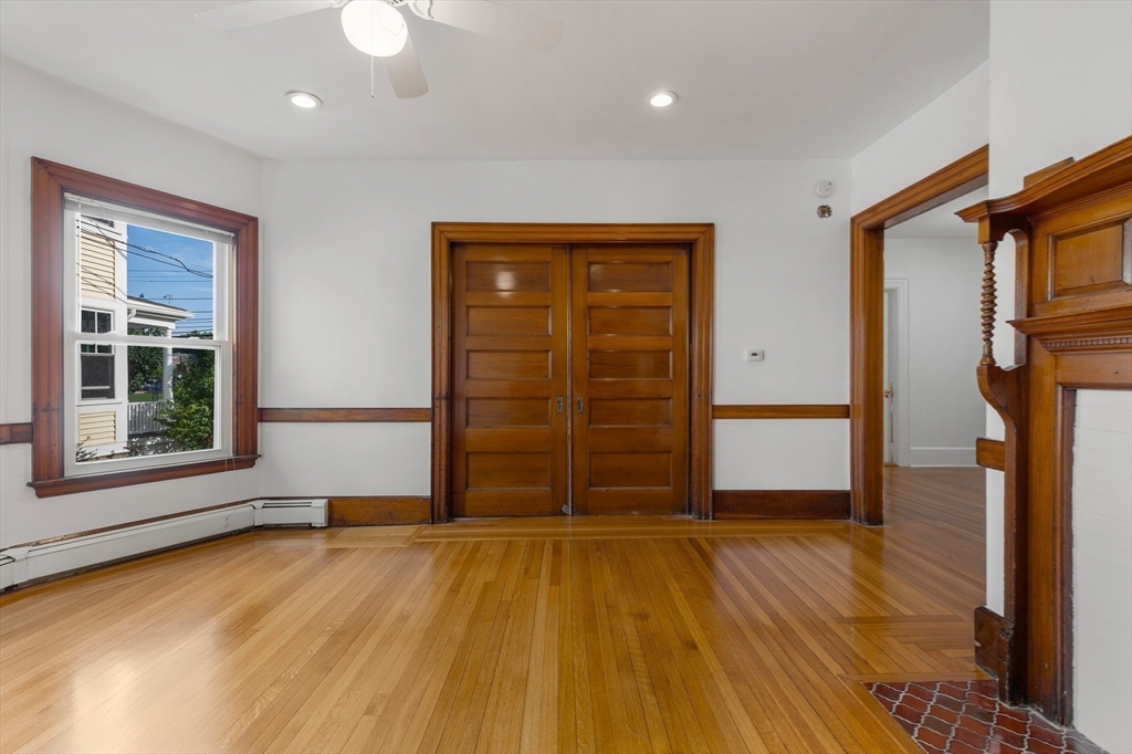 191 Davis Ave