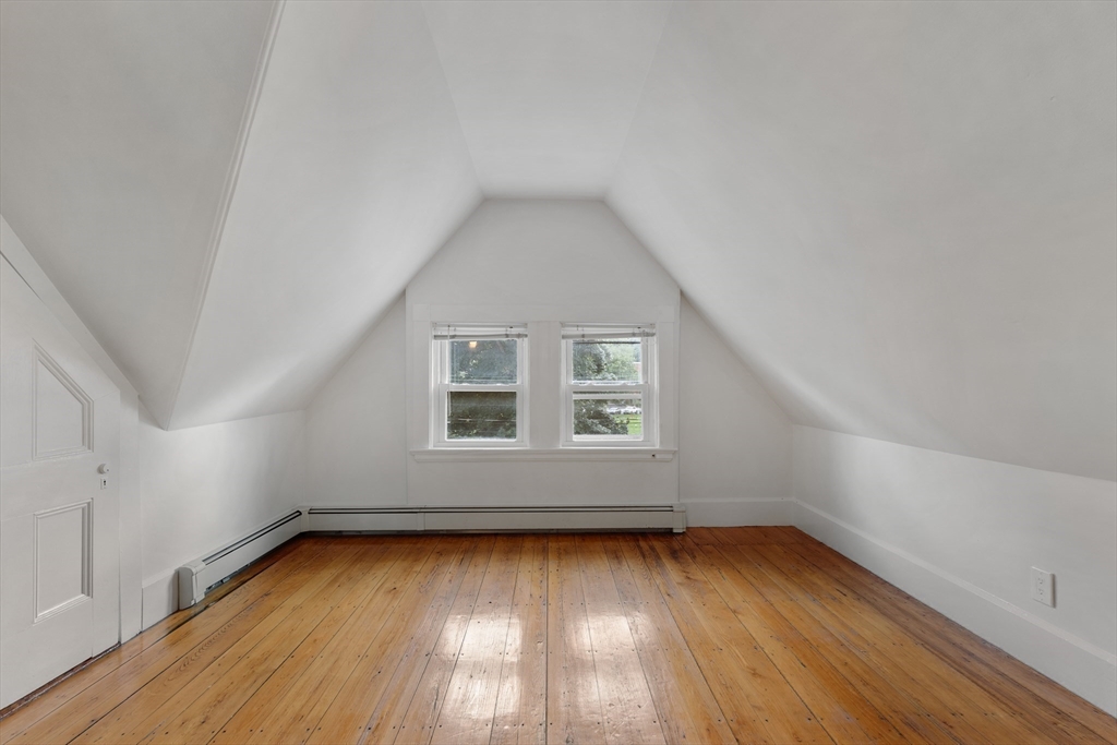 191 Davis Ave