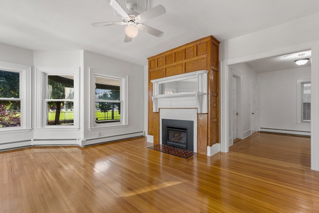 191 Davis Ave