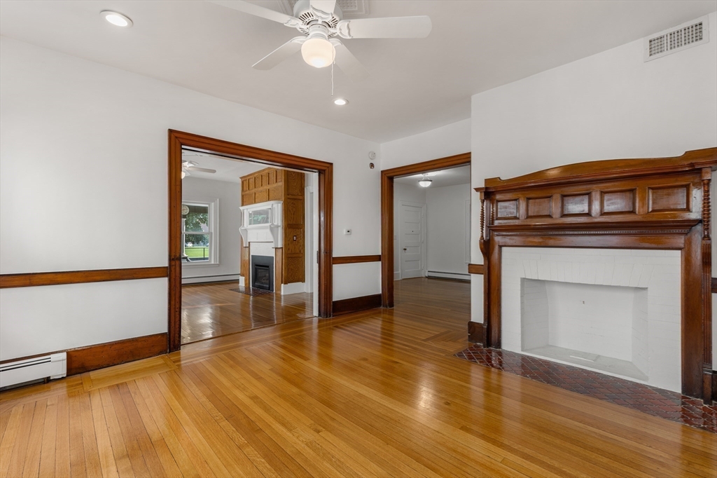 191 Davis Ave
