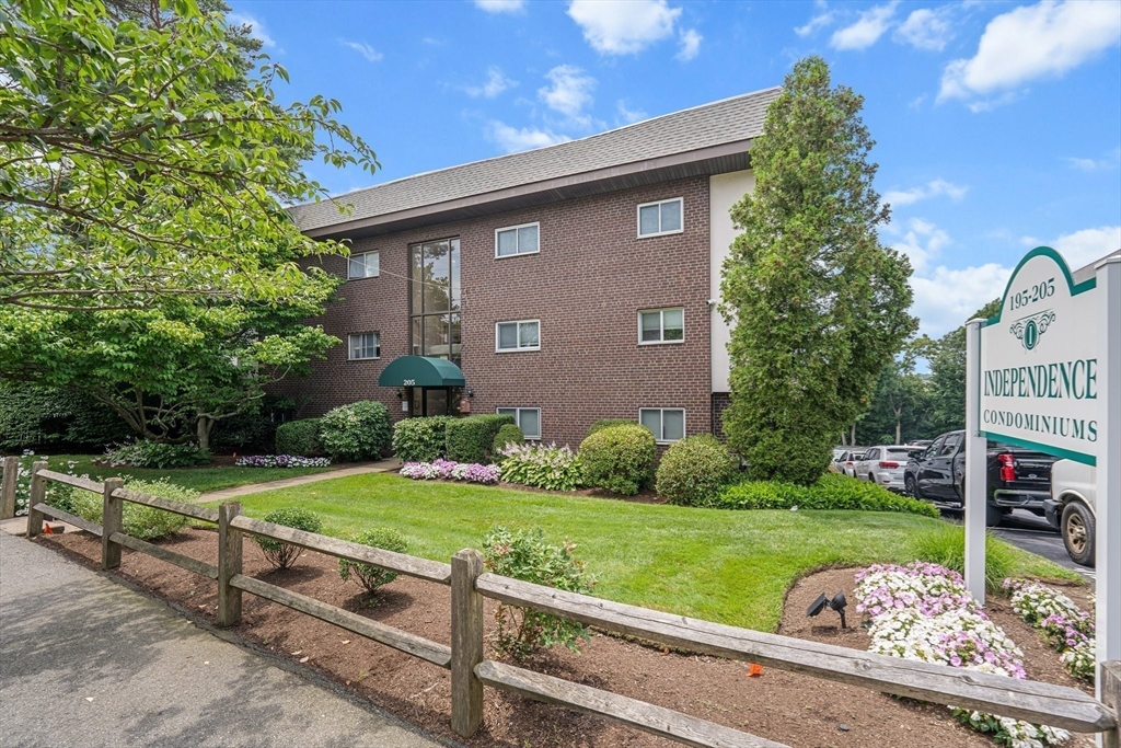 205 Independence Ave # 226