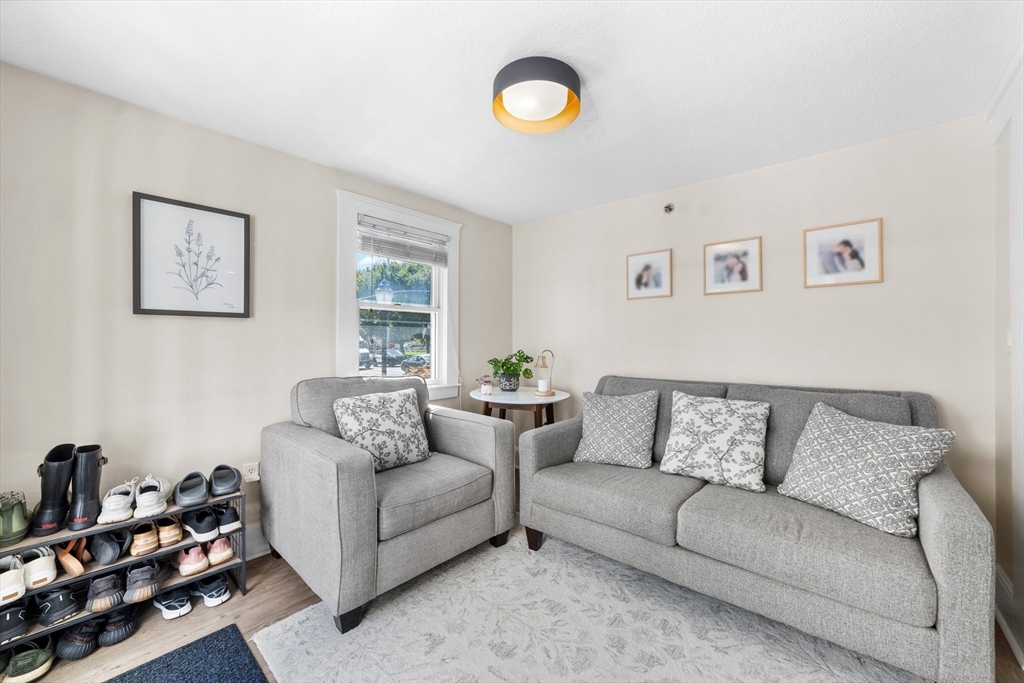 743 Main St # 2