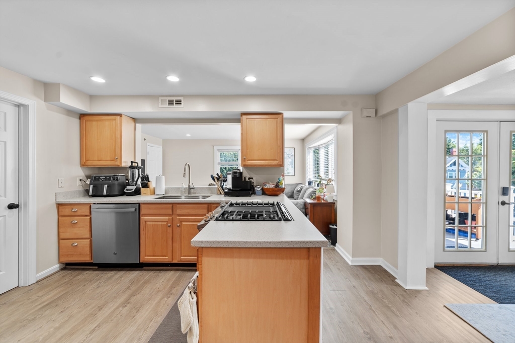 743 Main St # 2