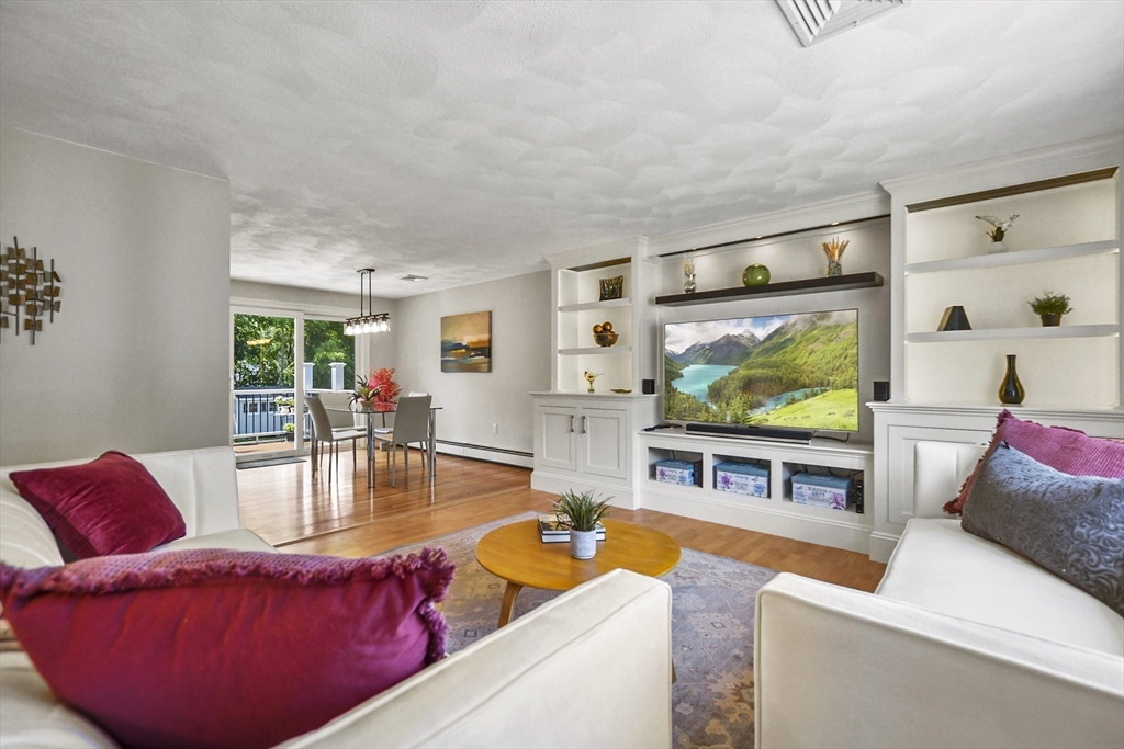 38 Mill St