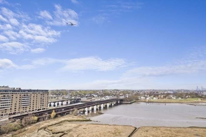 90 Quincy Shore Drive Unit: 414