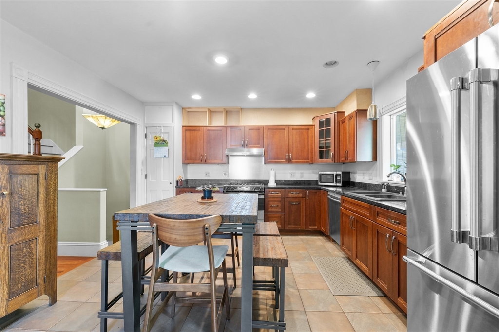 33 Dexter Avenue # 33