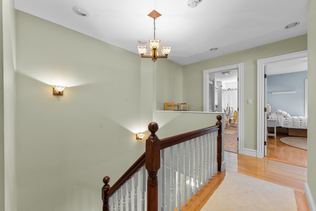 33 Dexter Avenue # 33