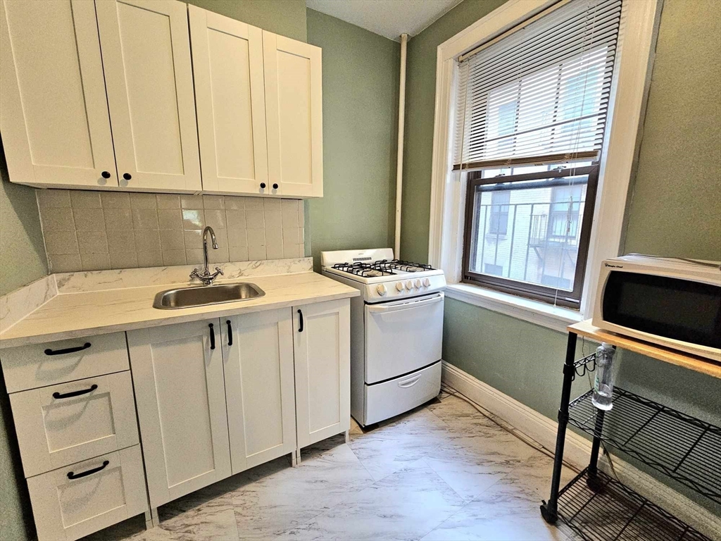 249 Chestnut Hill Ave # 31